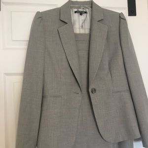 Giani Bini grey skirt suit.